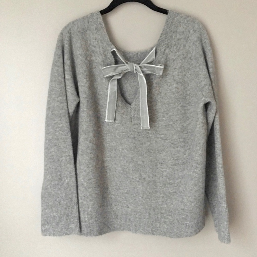 NWTs Soft Gray J.Crew Sweater Sz. Small